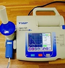 気管支喘息患者さんのための呼吸機能検査(スパイロメータ)